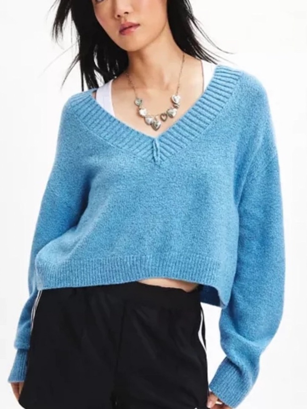 BDG Jenna Cropped V-Neck Sweater